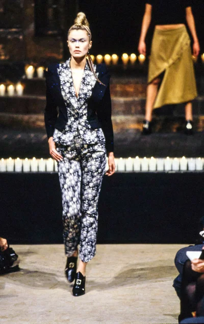 Look 64